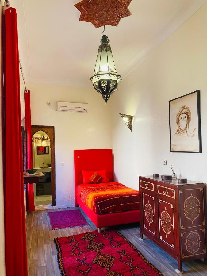 Riad Ineslisa Marrakesh Exteriör bild